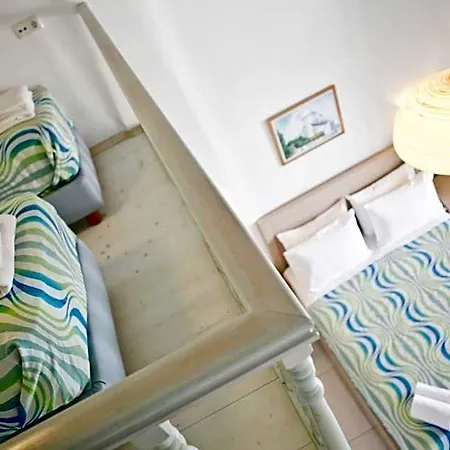 Hotell Niriides Homes &